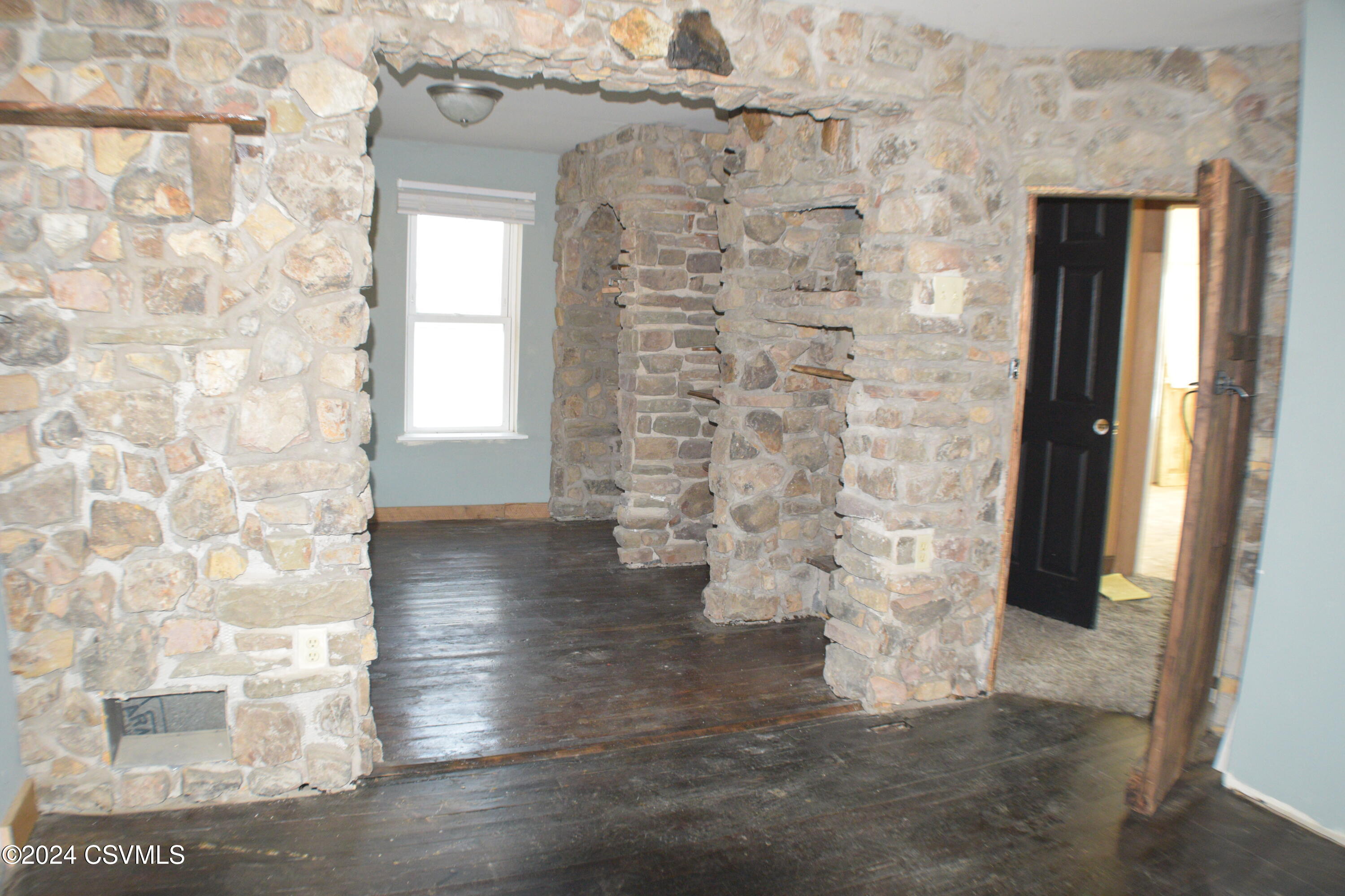 966 S FRONT Street