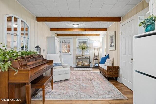 1 MAPLE Street