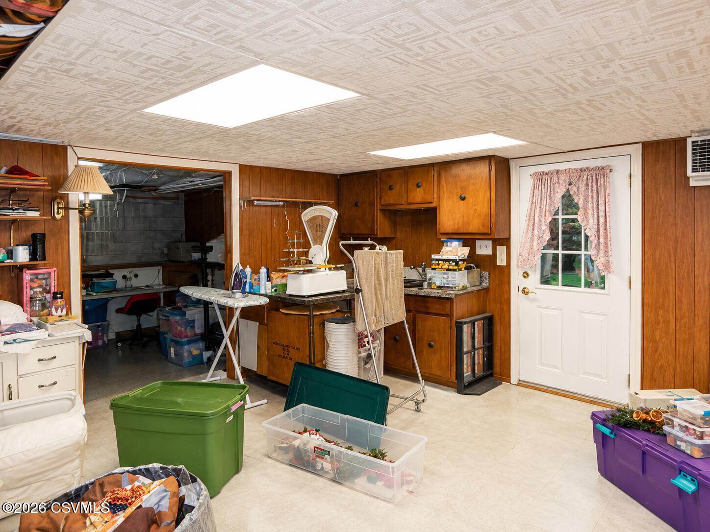 1110 SKYVIEW Drive