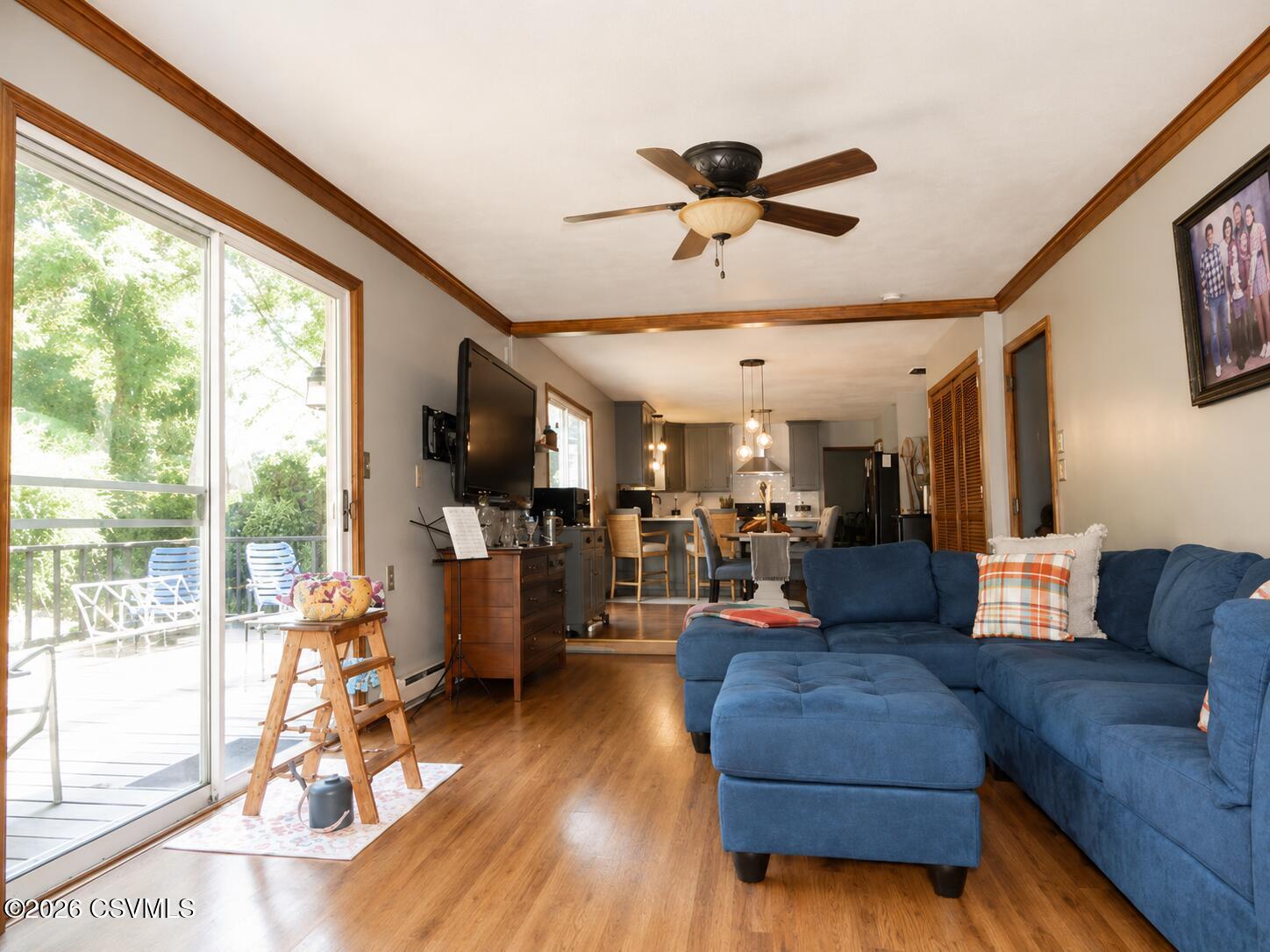 10 MEADOWBROOK Drive