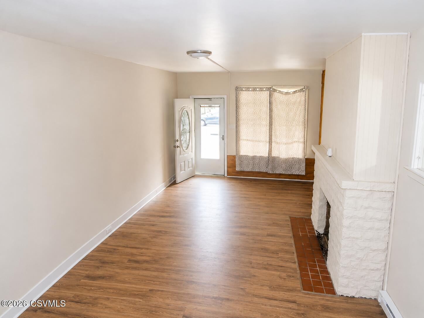 23 N 6TH Street