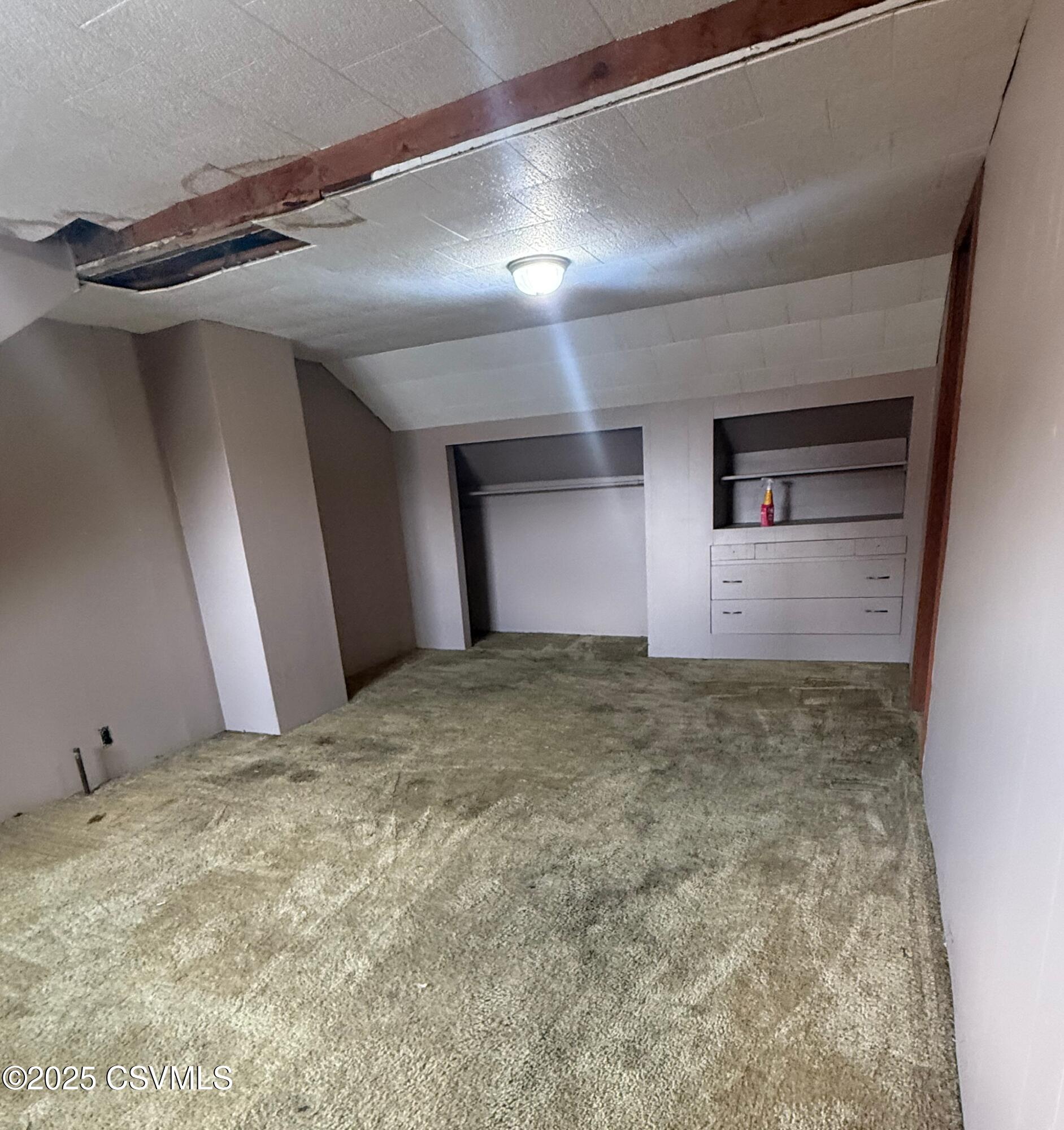 223 N VINE Street