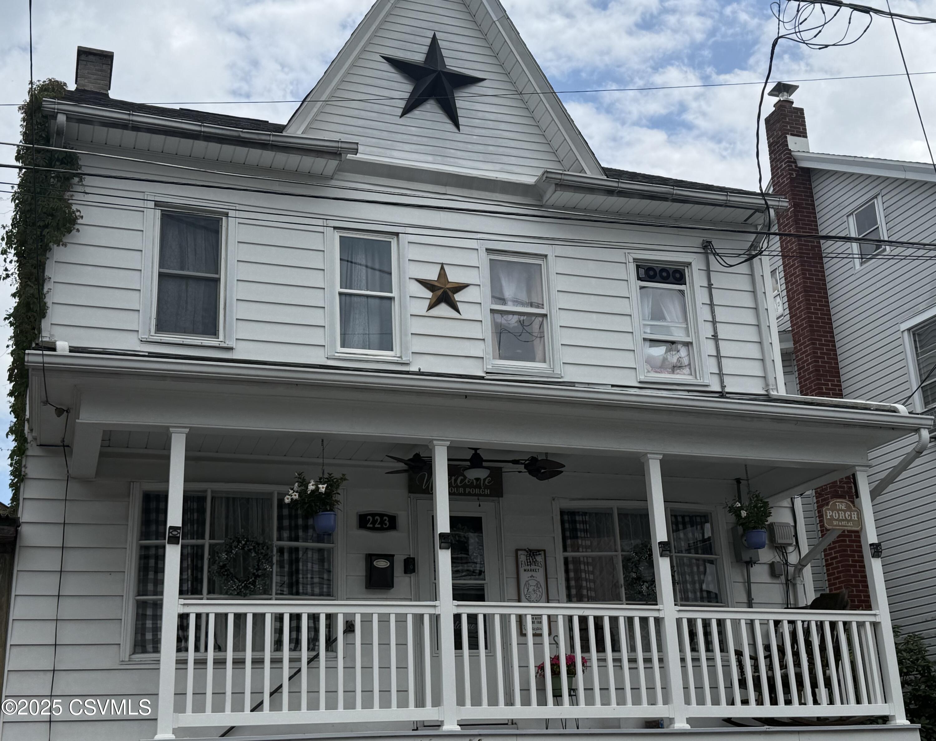 223 N VINE Street