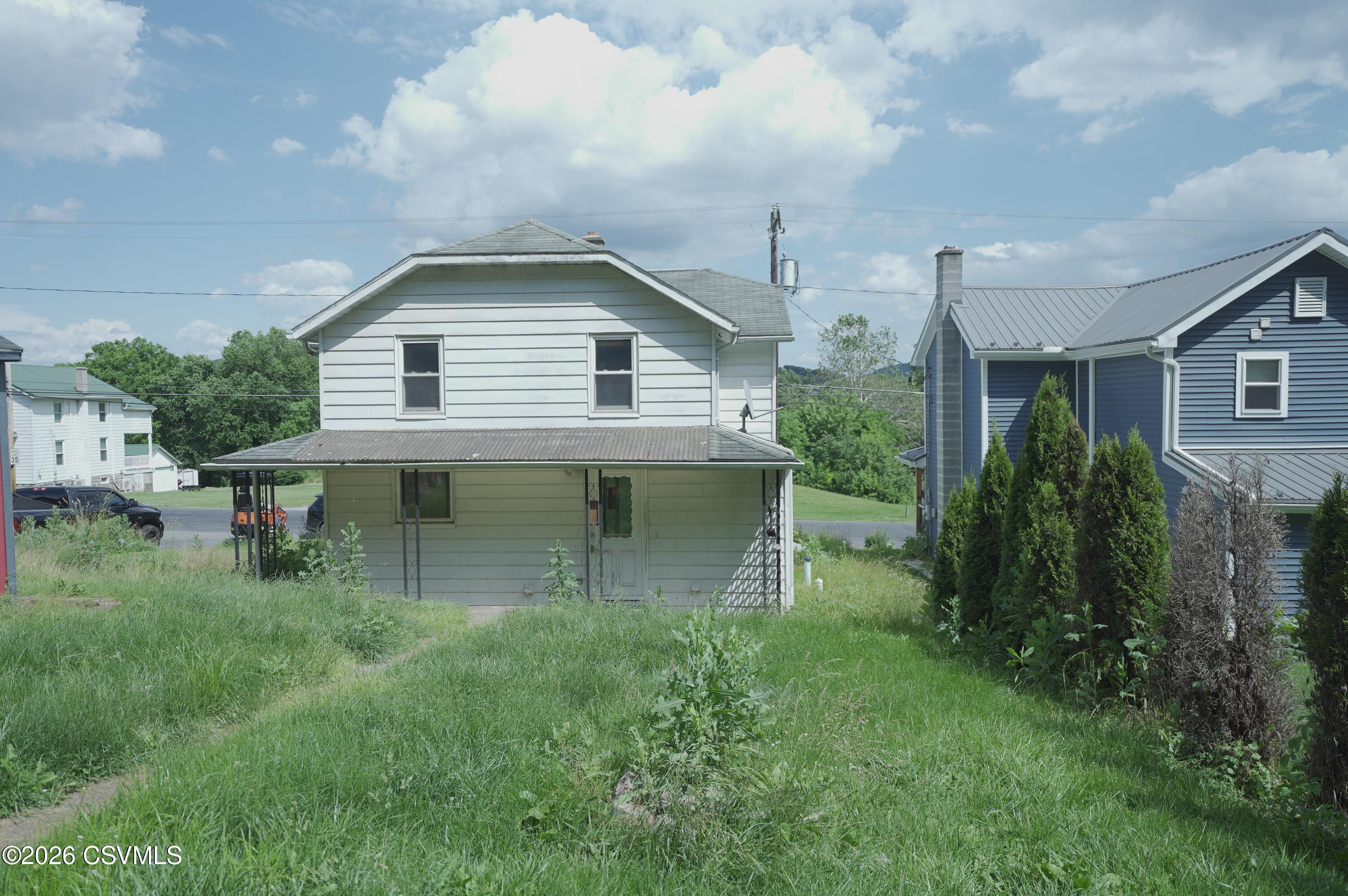 1750 N MAIN Street