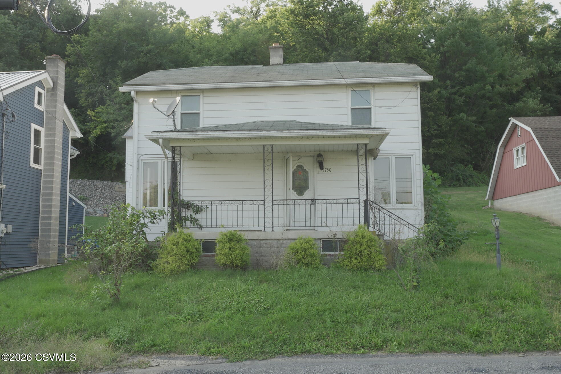 1750 N MAIN Street