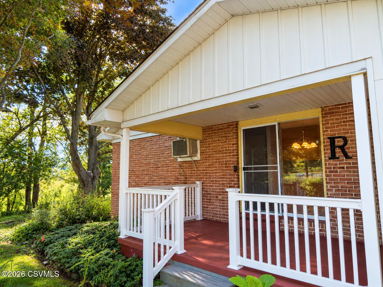 1190 SUNSET Drive