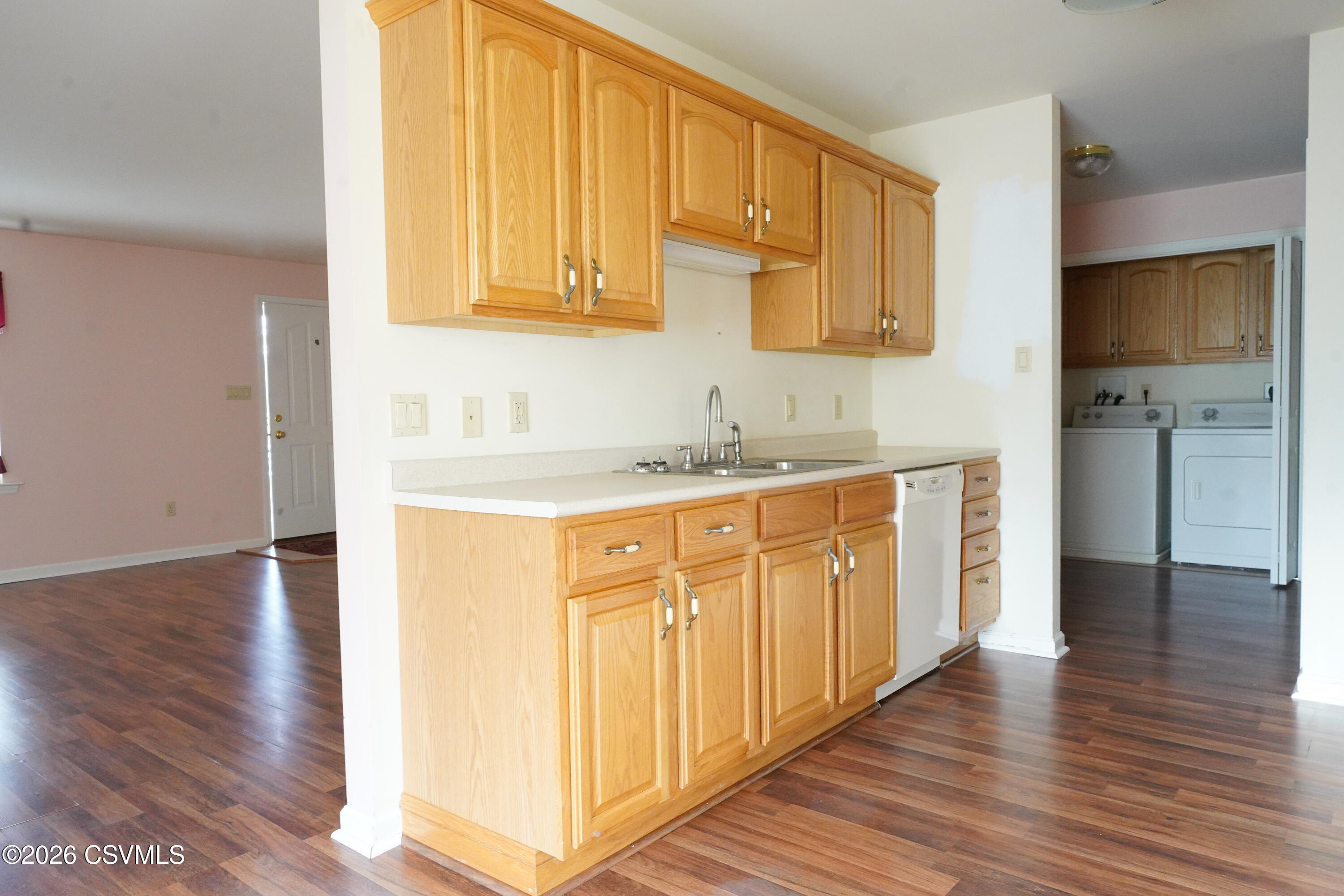 11 DEERFIELD Drive
