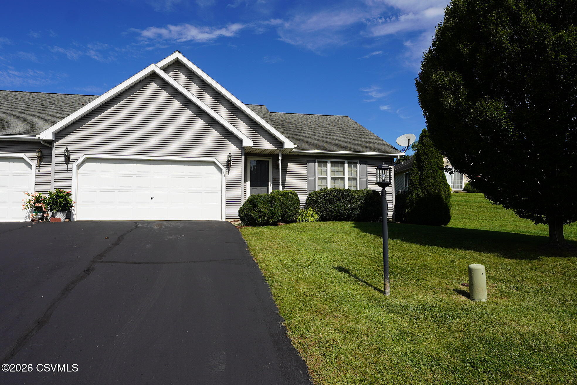 11 DEERFIELD Drive