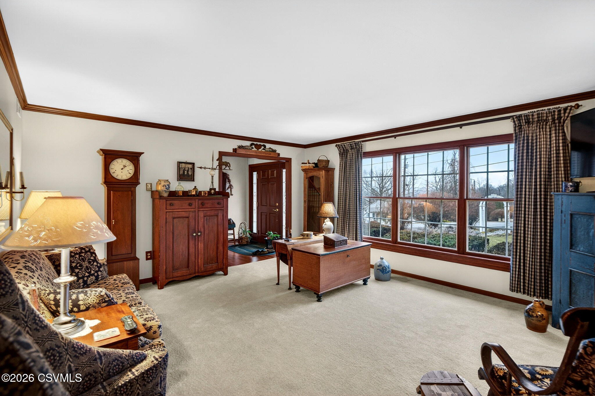 110 RIVER Drive