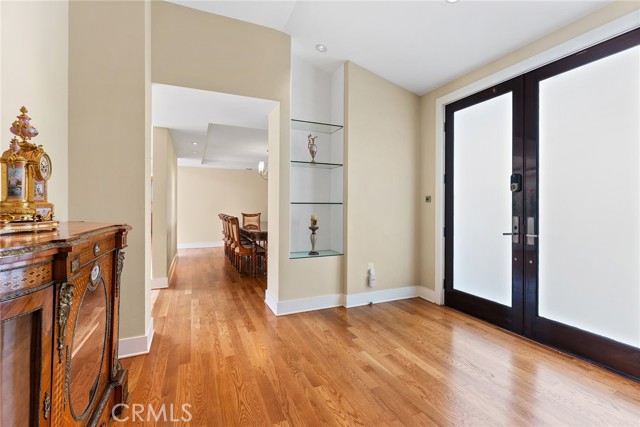5214 Yolanda AVE