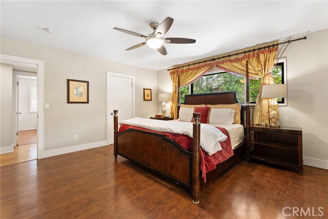 5214 Yolanda AVE