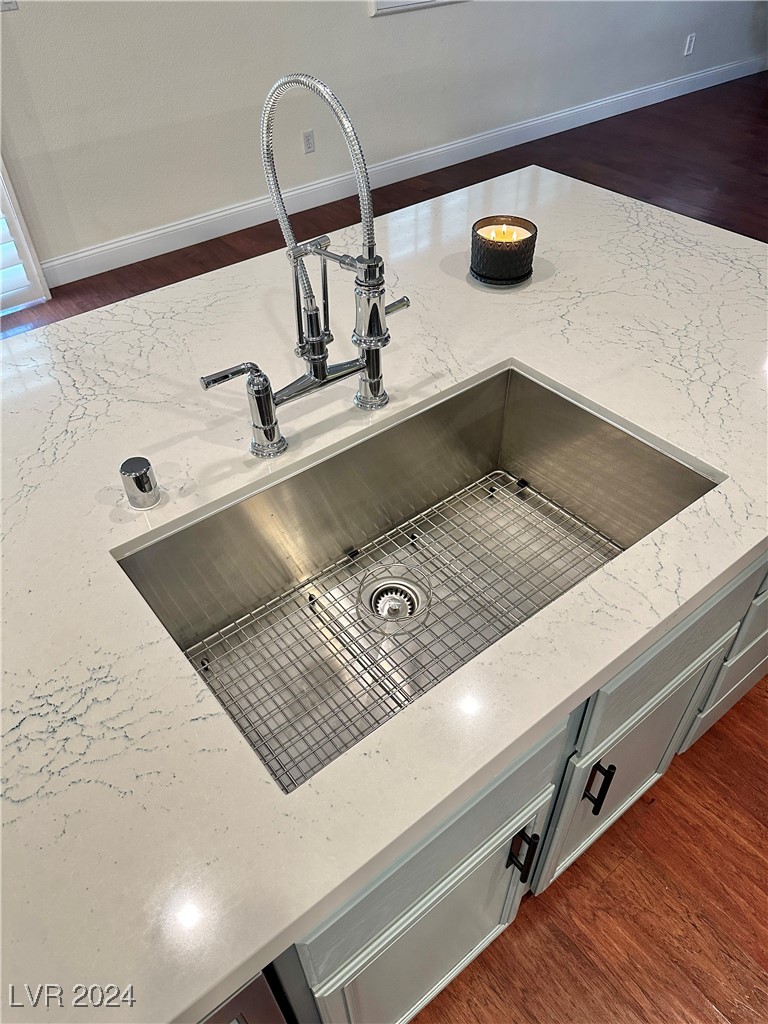 3047 PALACE GATE Court