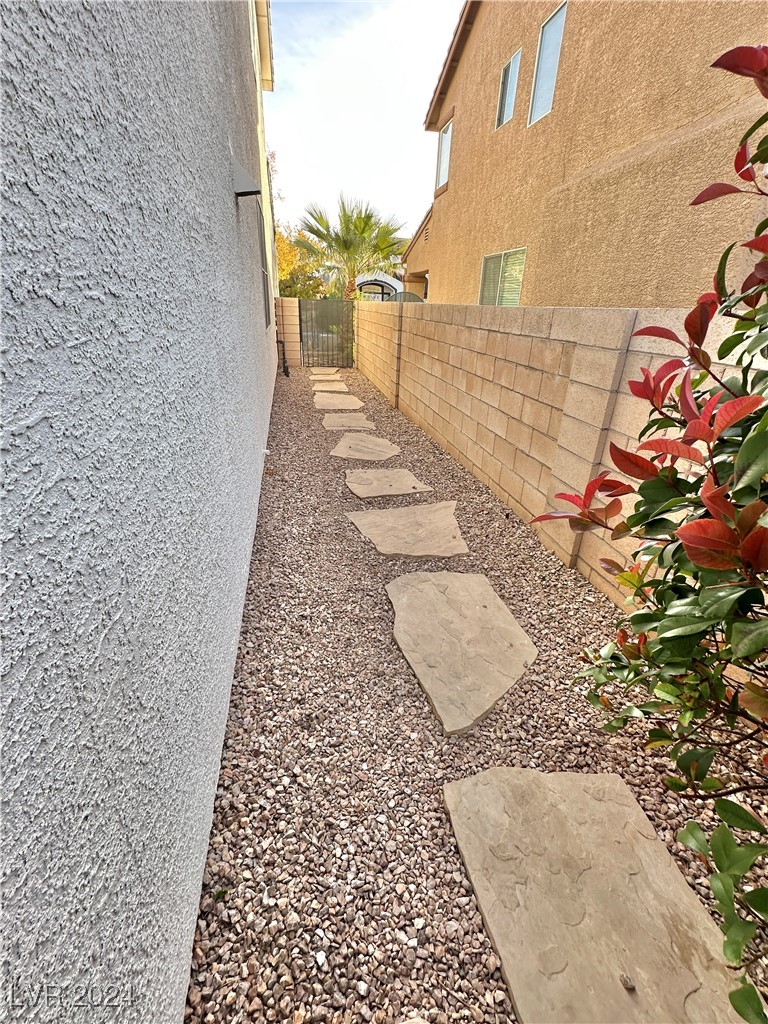 3047 PALACE GATE Court