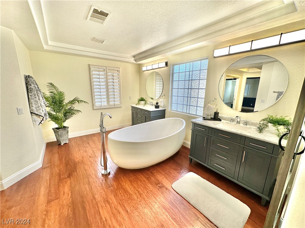 3047 PALACE GATE Court