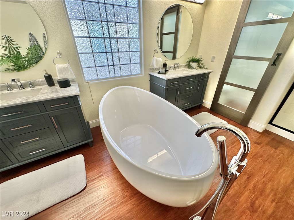 3047 PALACE GATE Court