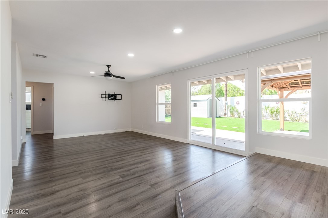 3308 Navajo Way