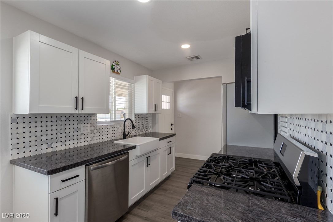 3308 Navajo Way