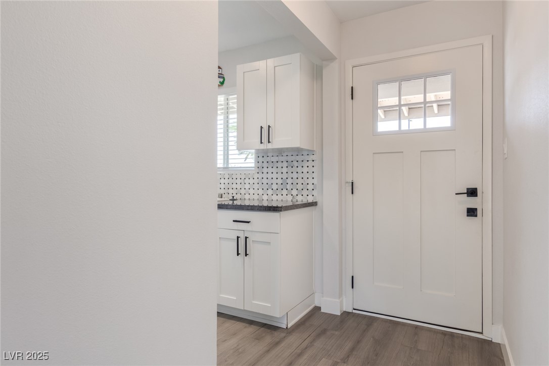 3308 Navajo Way