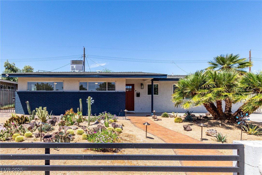 3308 Navajo Way