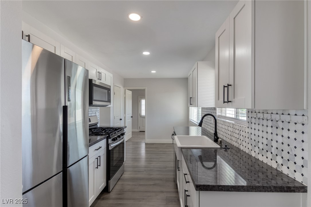 3308 Navajo Way