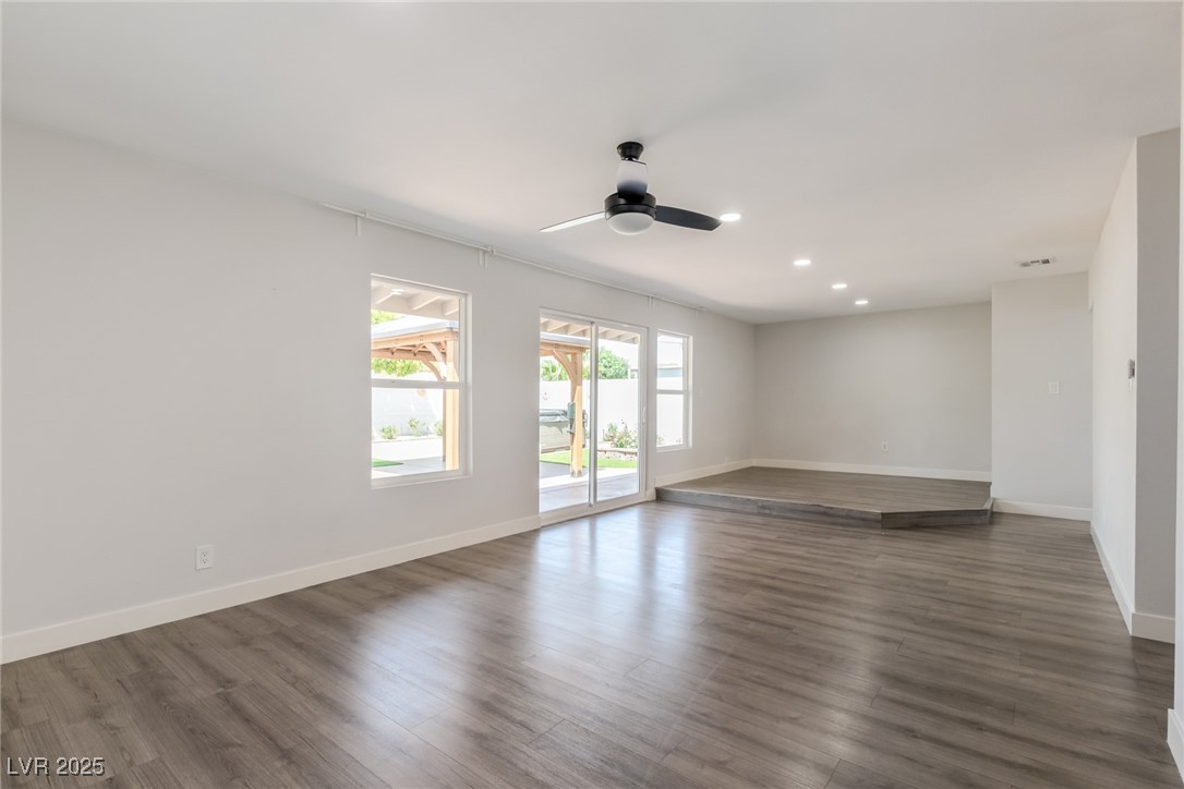 3308 Navajo Way