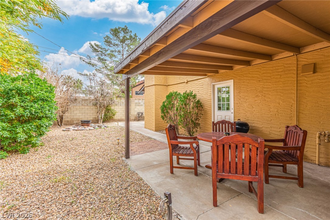 622 East Fairway Road