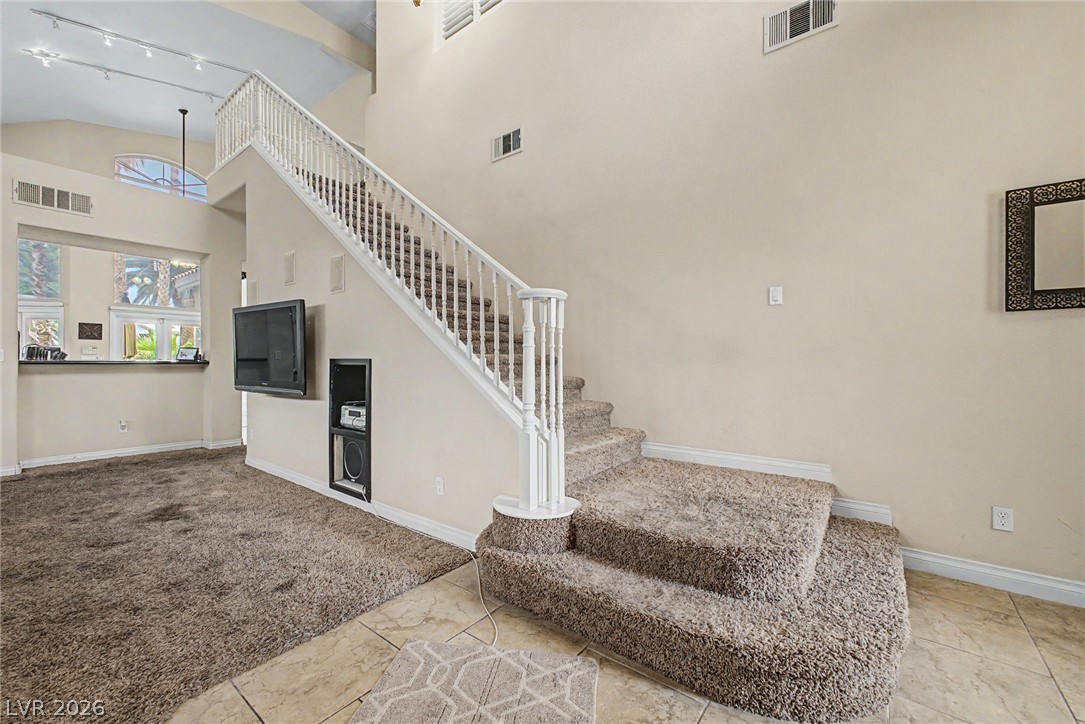 109 Weatherwood Court