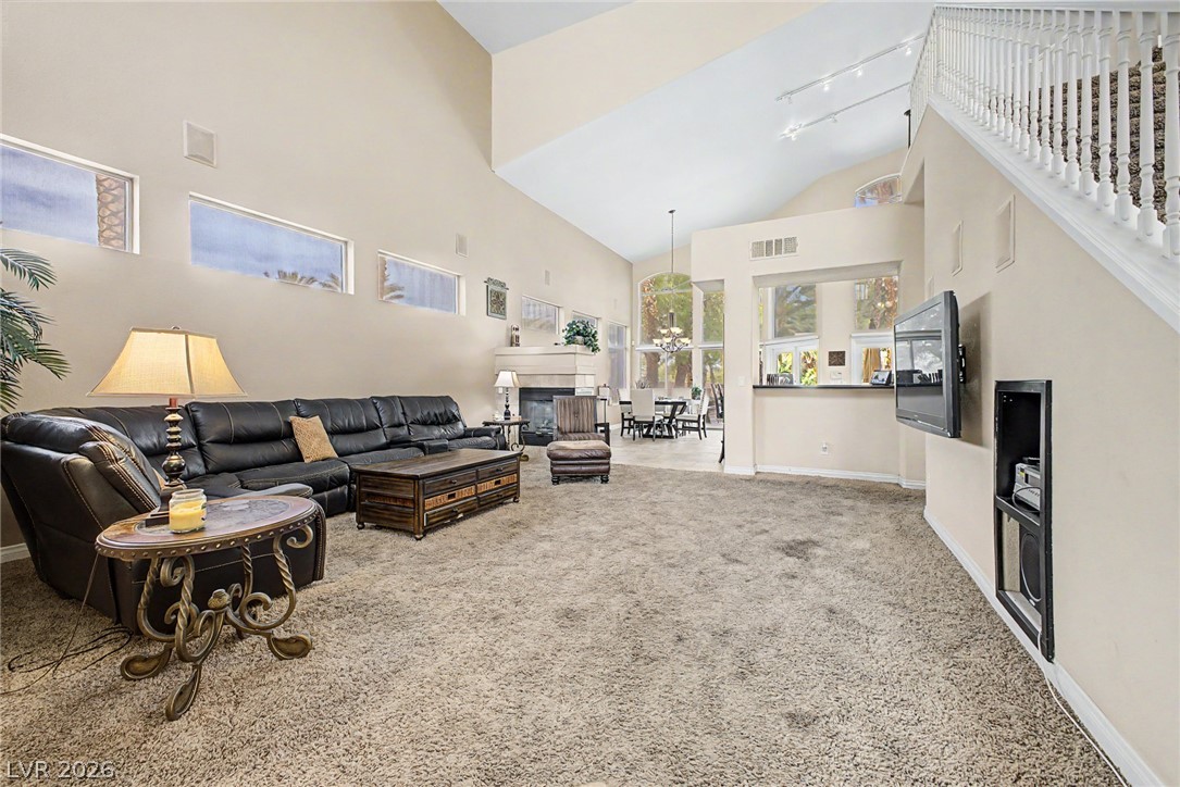 109 Weatherwood Court