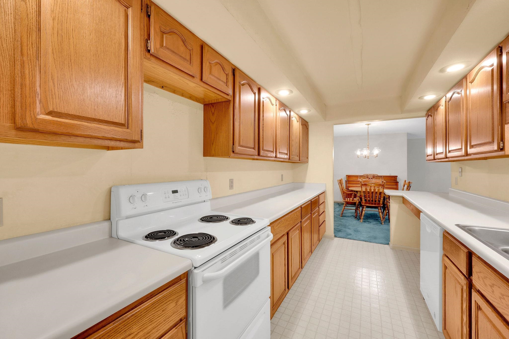1522 Golf View Road Unit: A