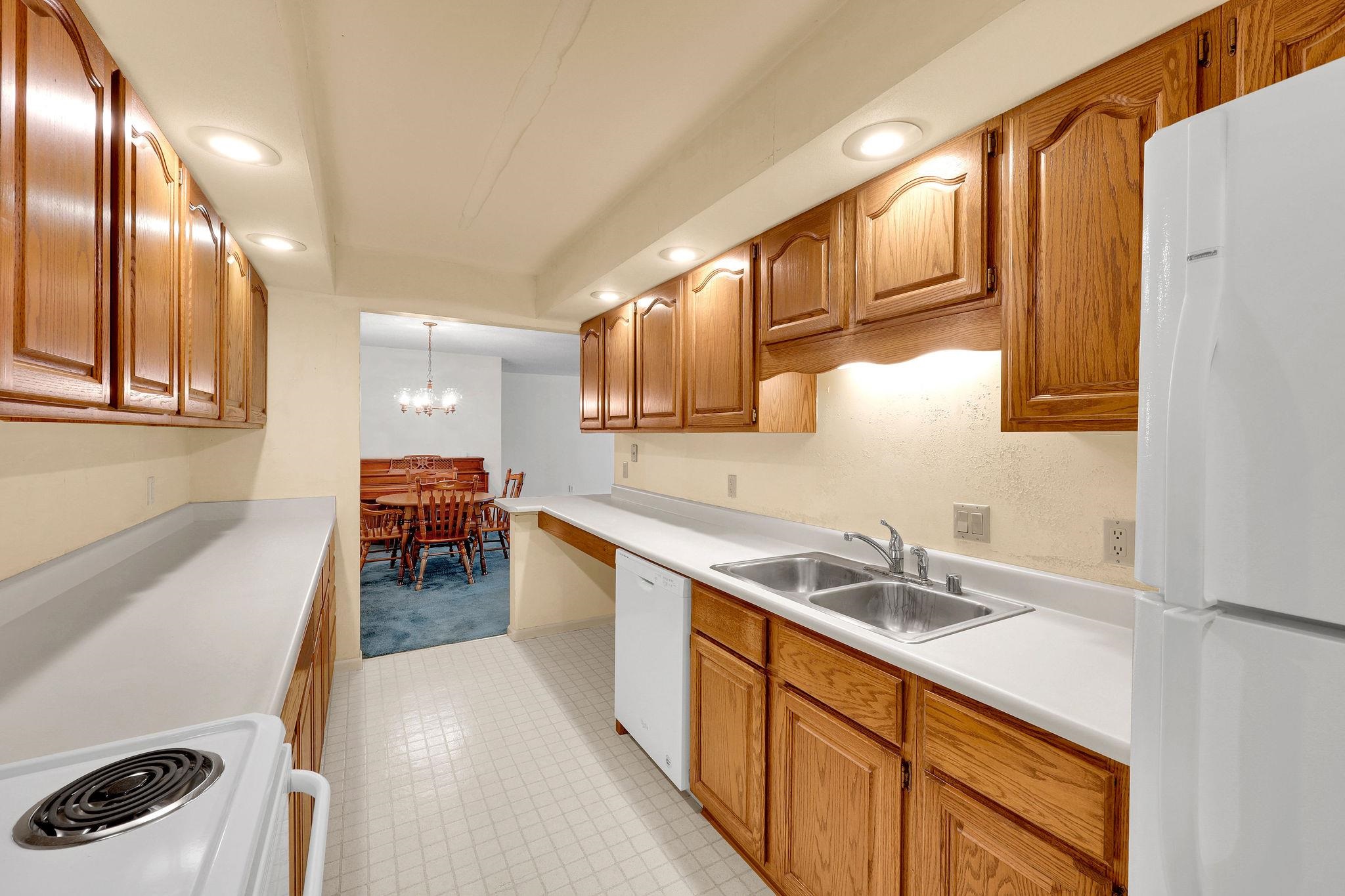 1522 Golf View Road Unit: A