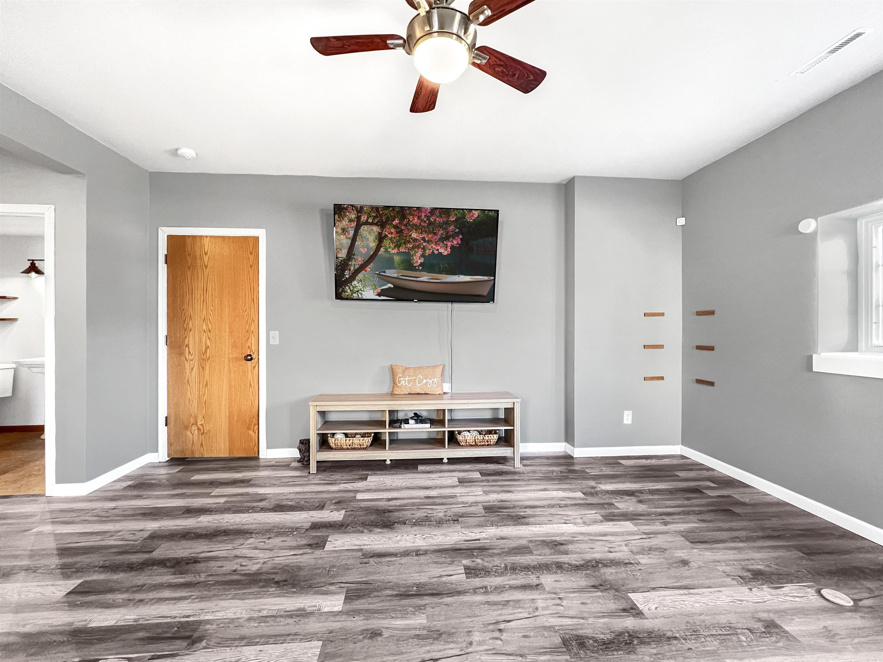1125 Carriage Drive