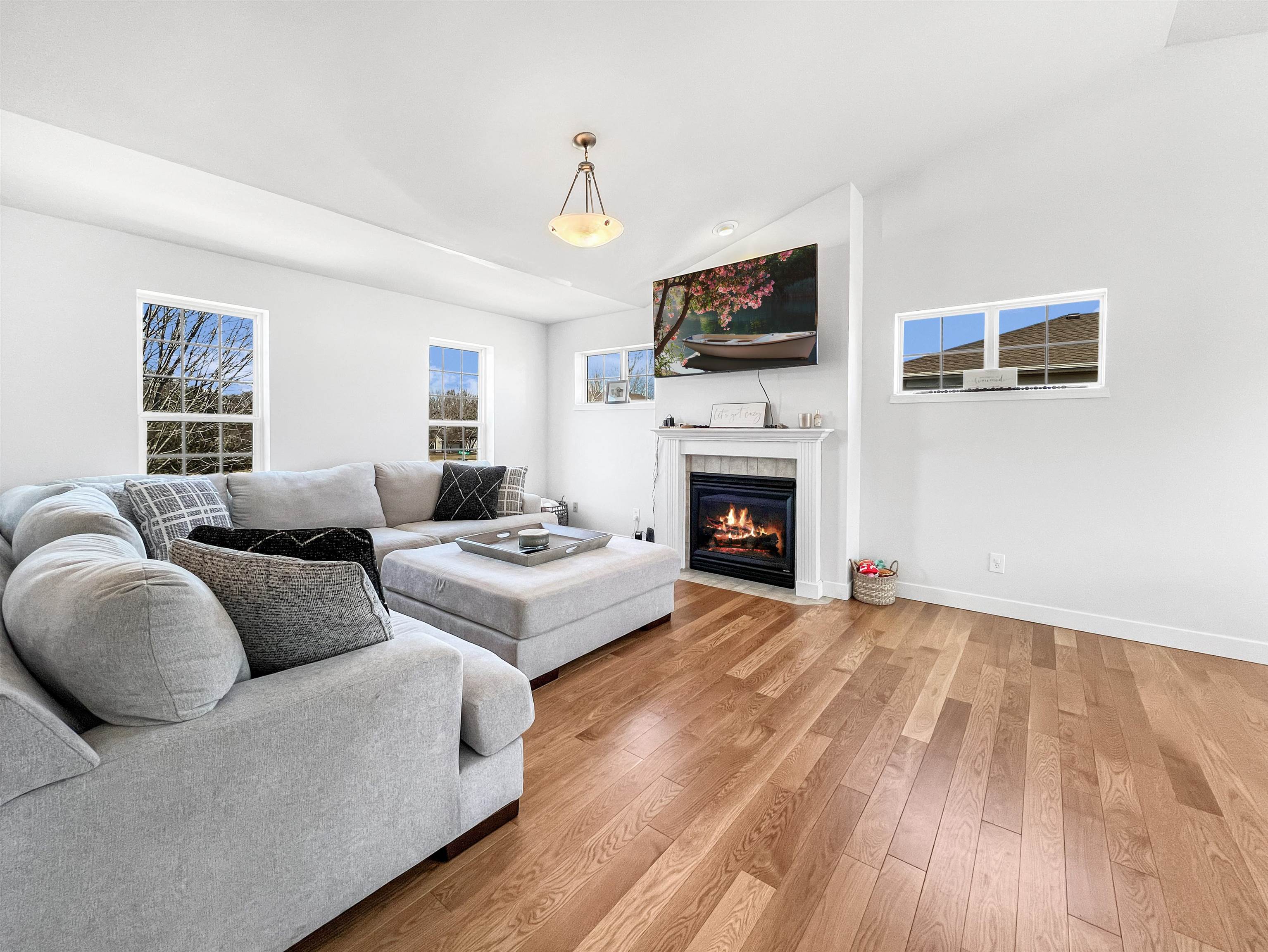 1125 Carriage Drive