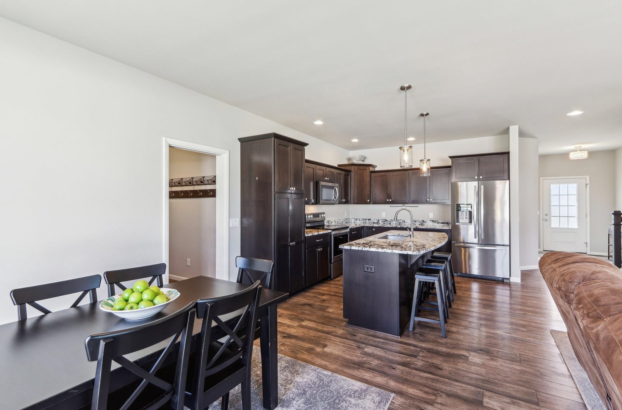 822 Tamarack Lane
