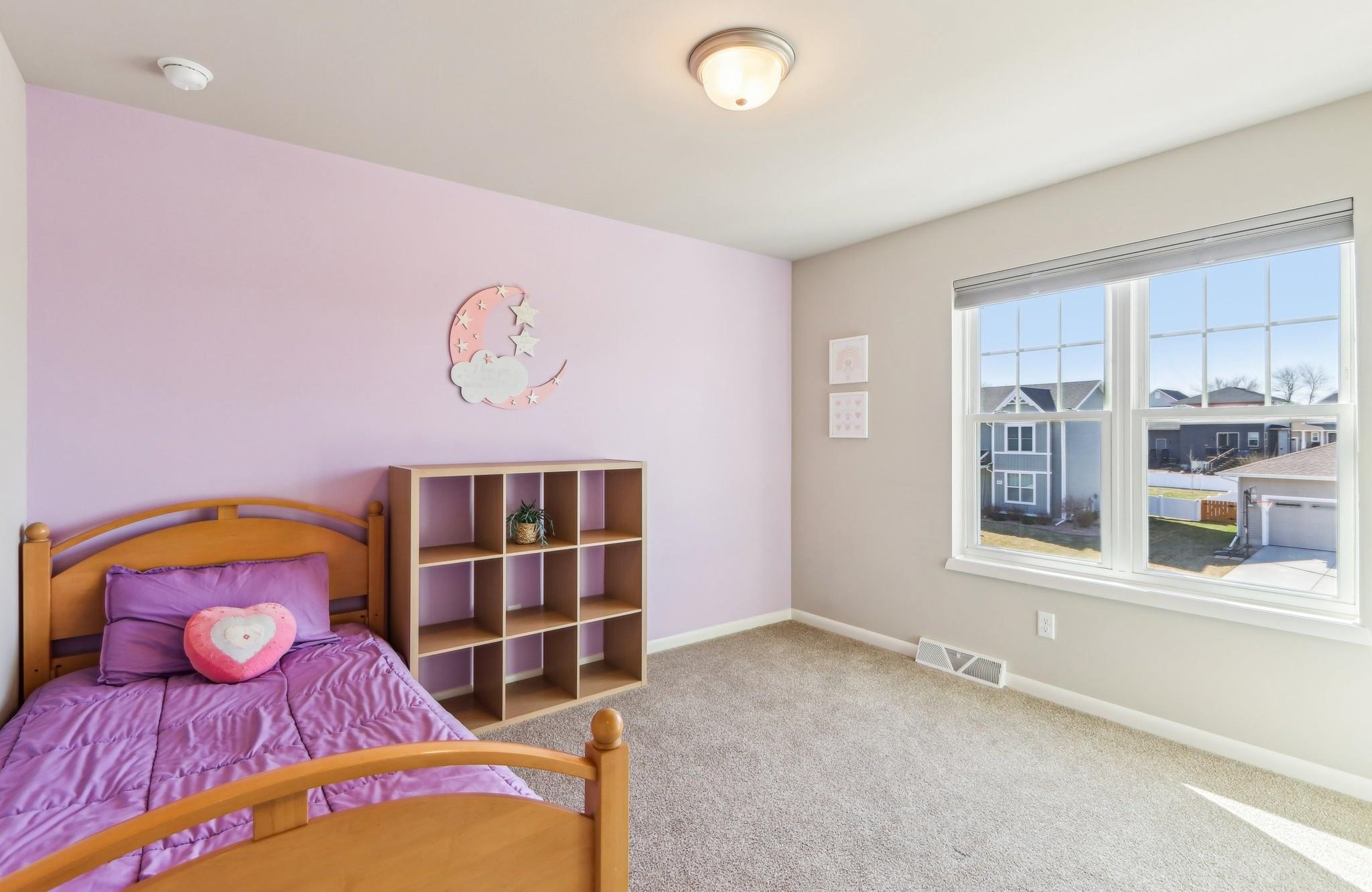 822 Tamarack Lane