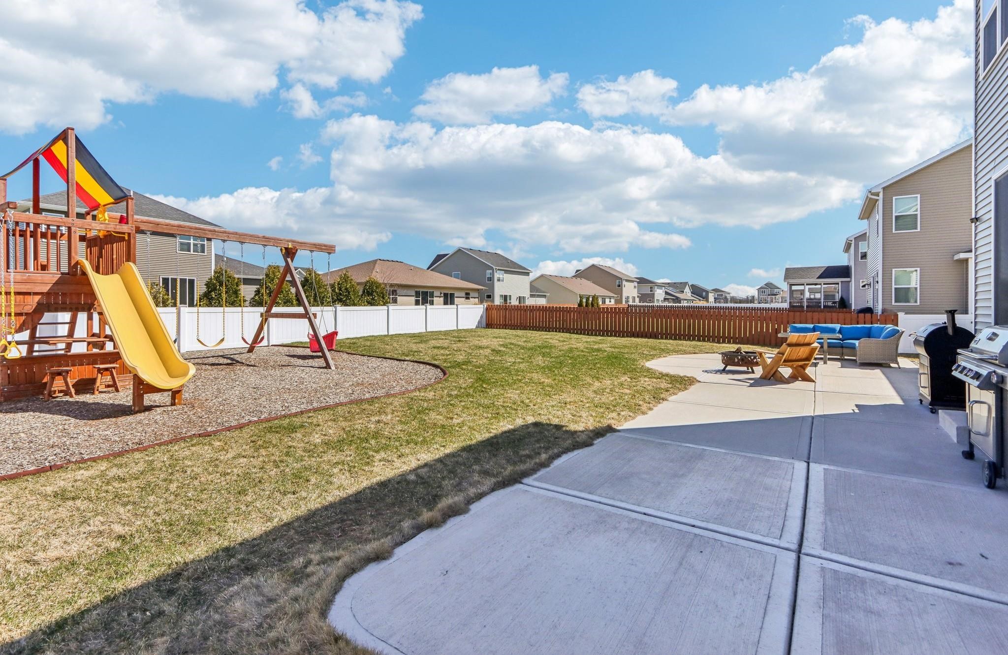 822 Tamarack Lane