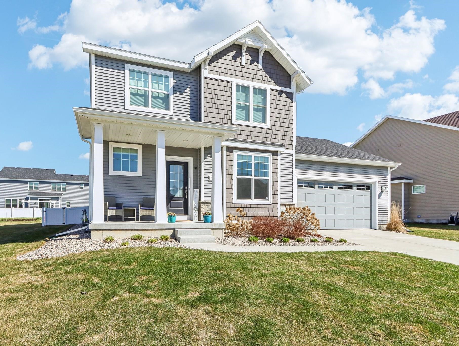 822 Tamarack Lane