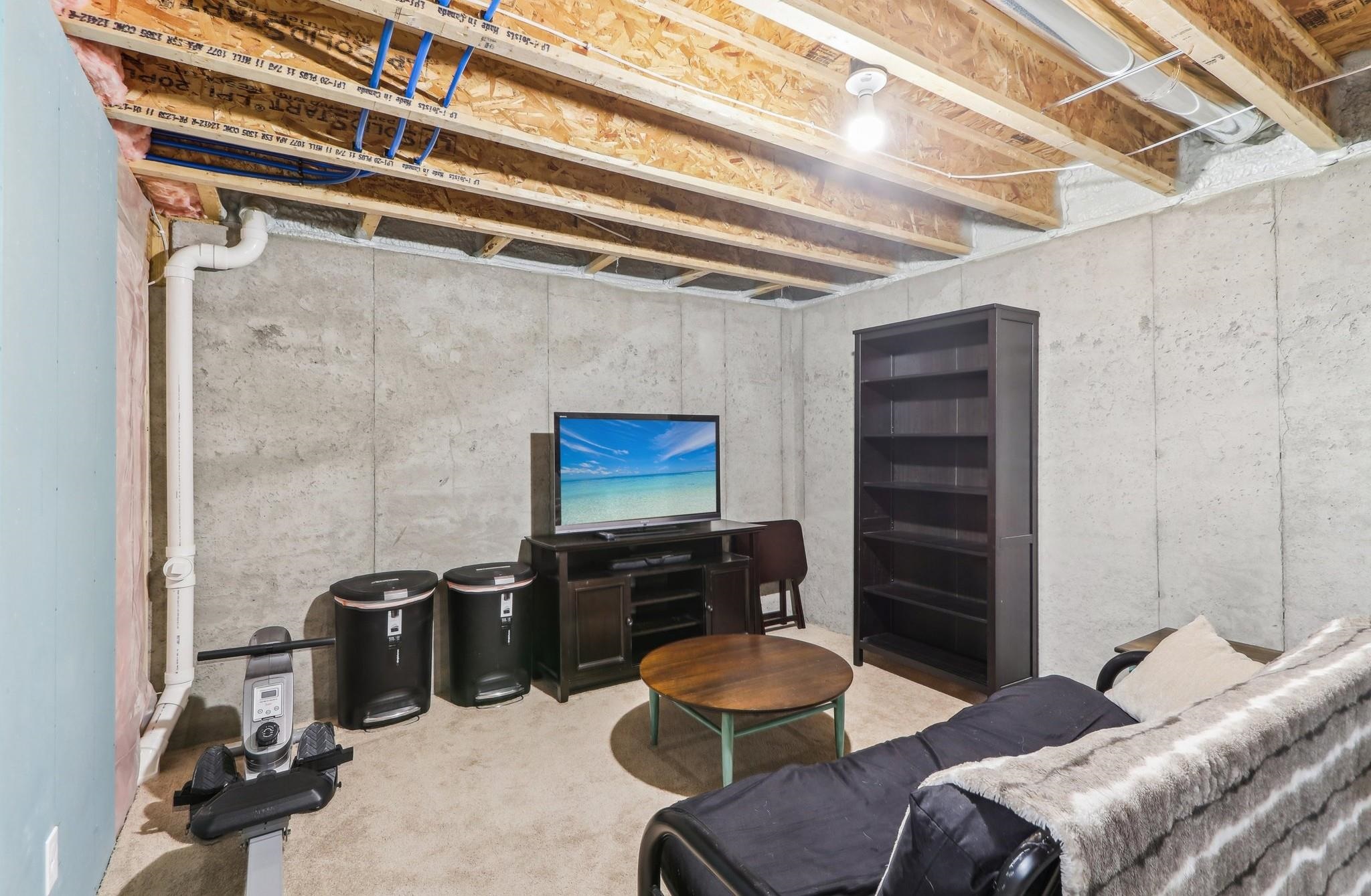 822 Tamarack Lane