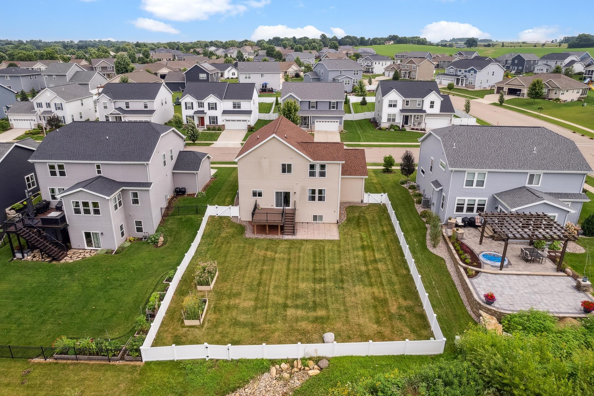 939 Lavender Way