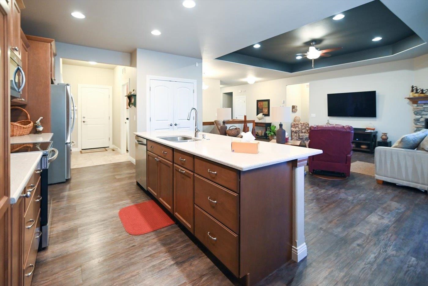 422 Bella Way