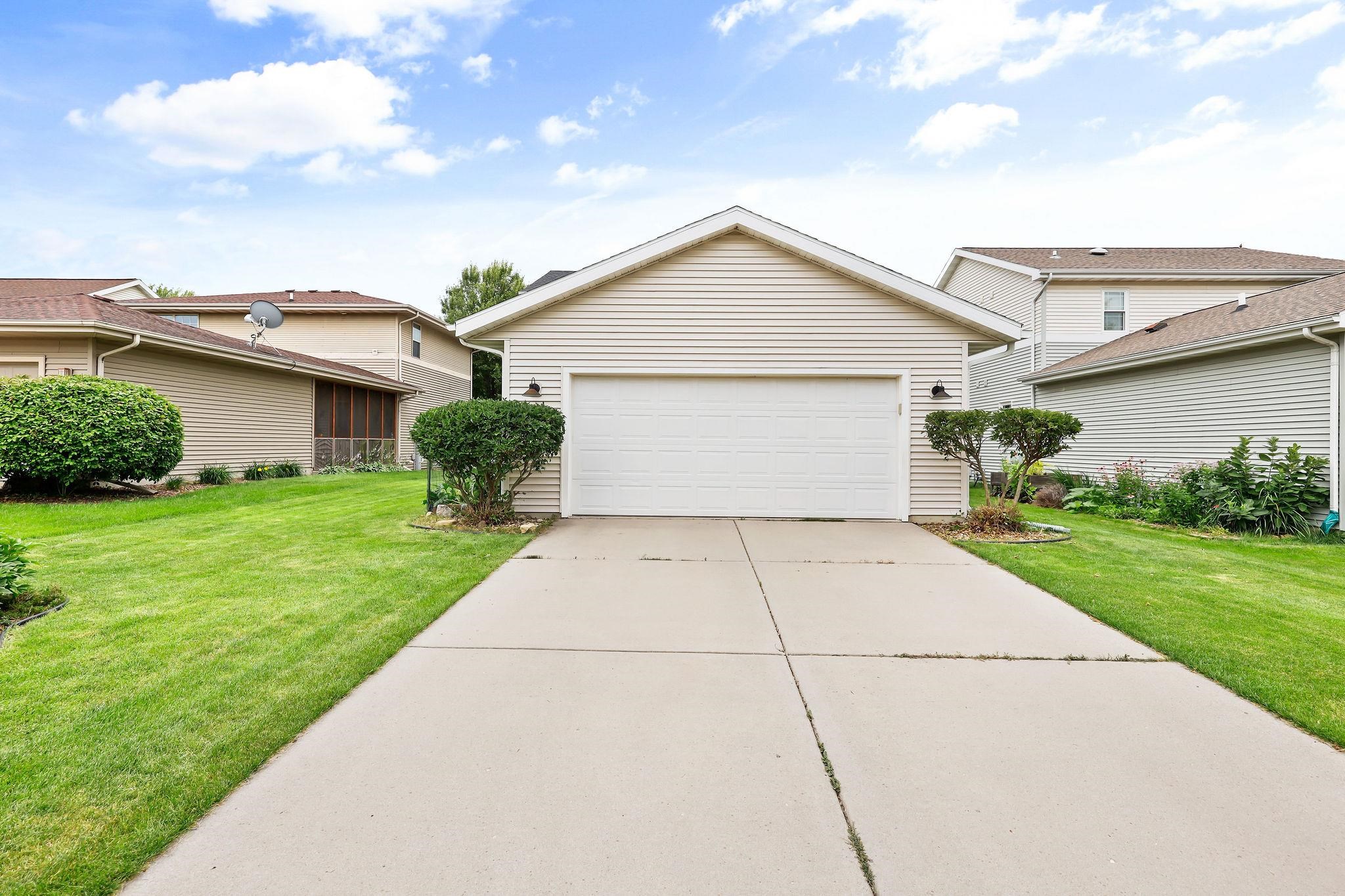 2846 Big Bluestem Parkway
