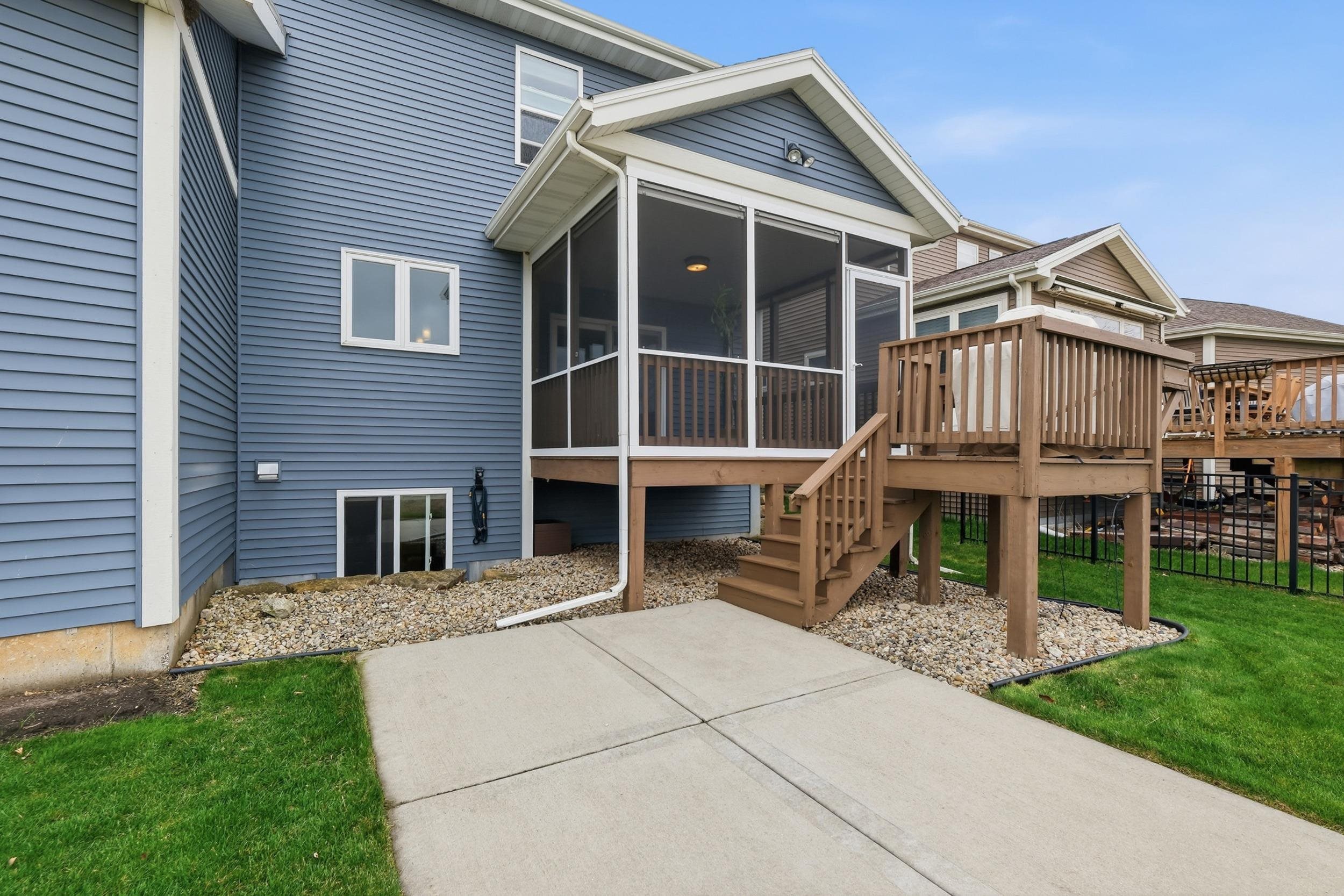 2832 No Oaks Ridge
