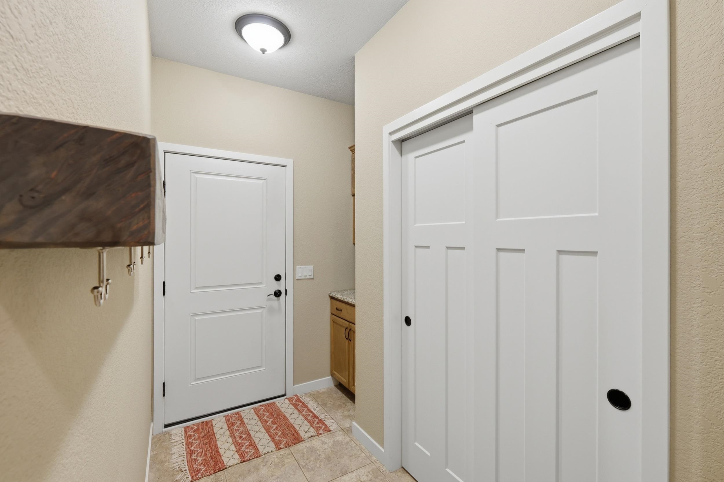 2832 No Oaks Ridge