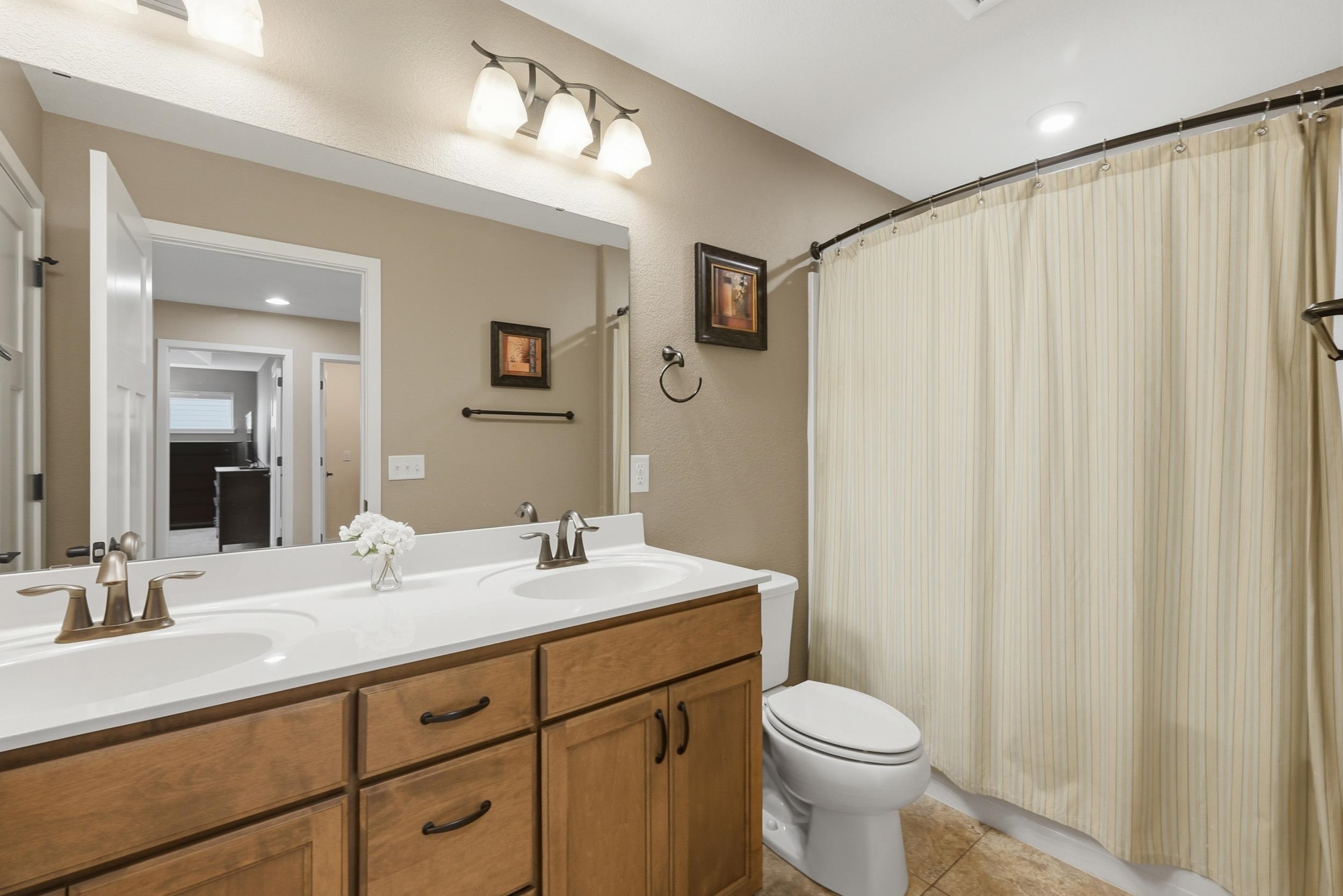 2832 No Oaks Ridge