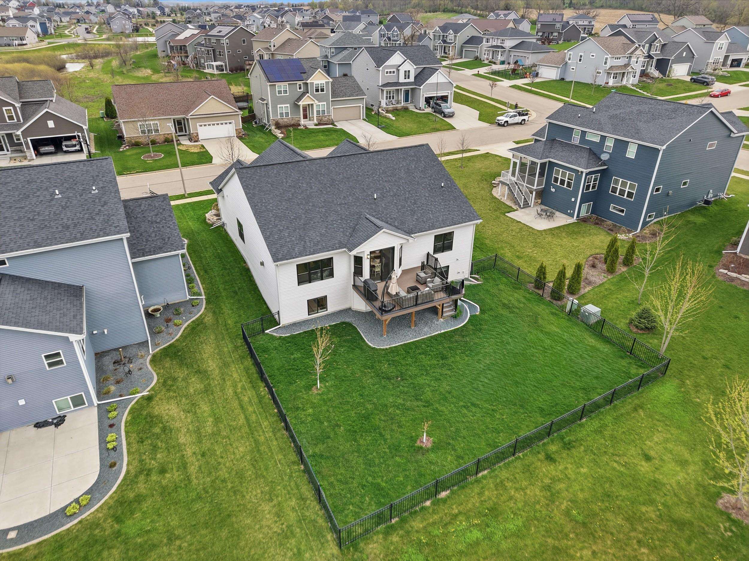 6071 Shooting Star Court