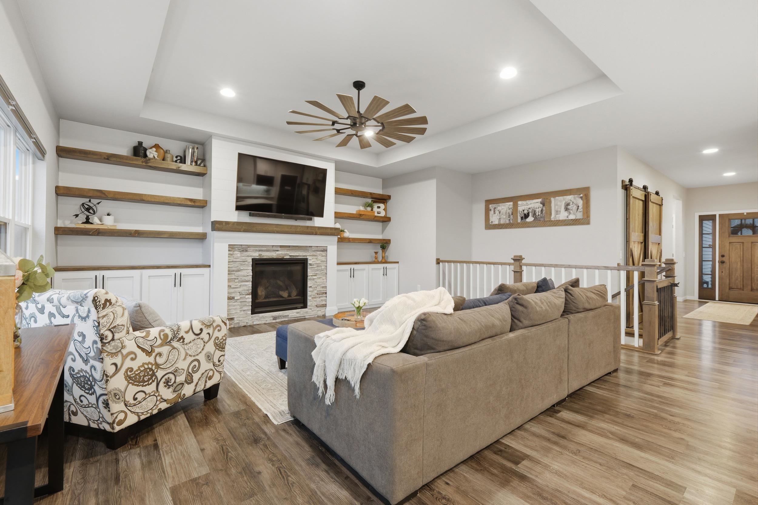 6071 Shooting Star Court