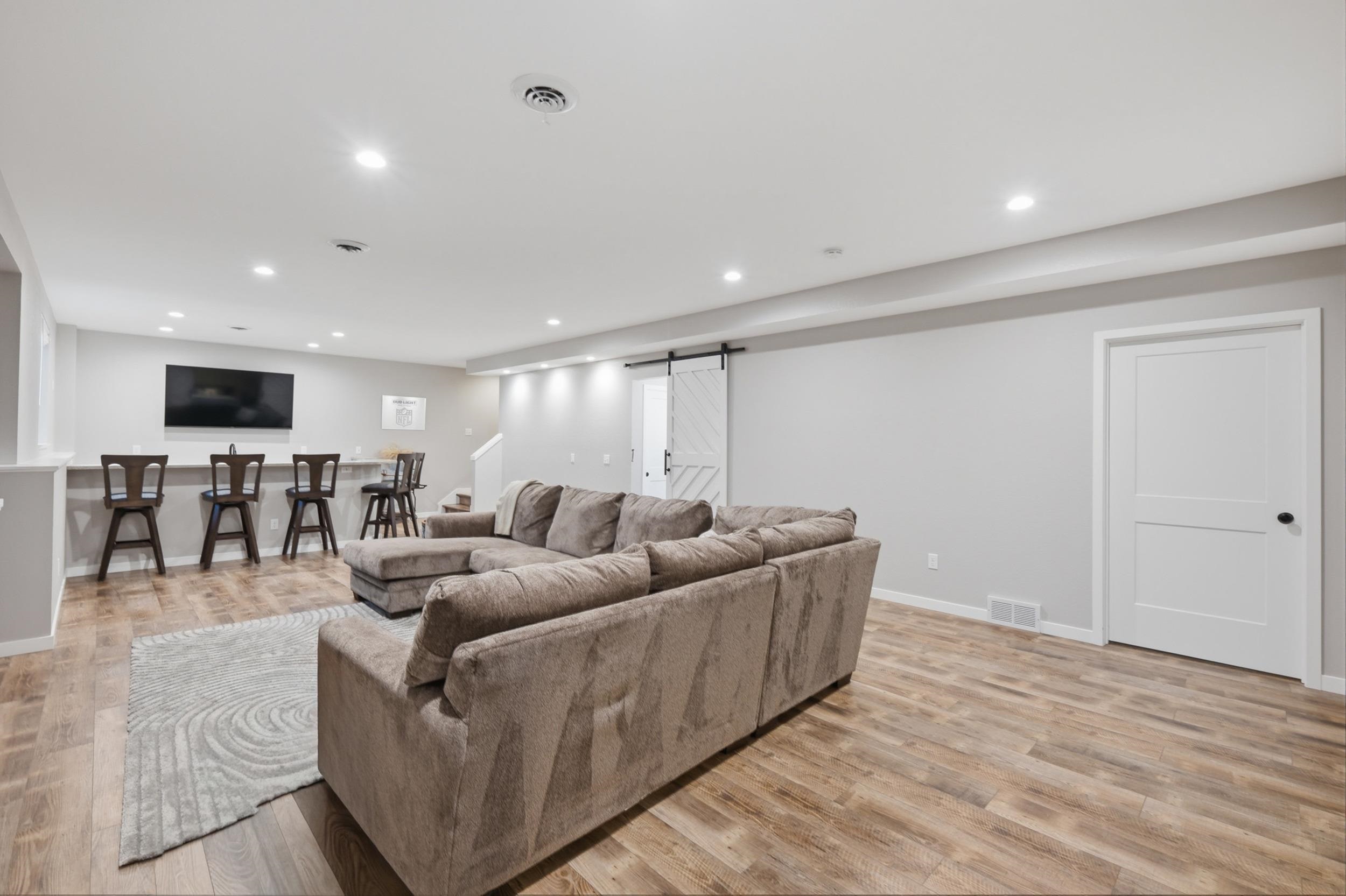 6071 Shooting Star Court