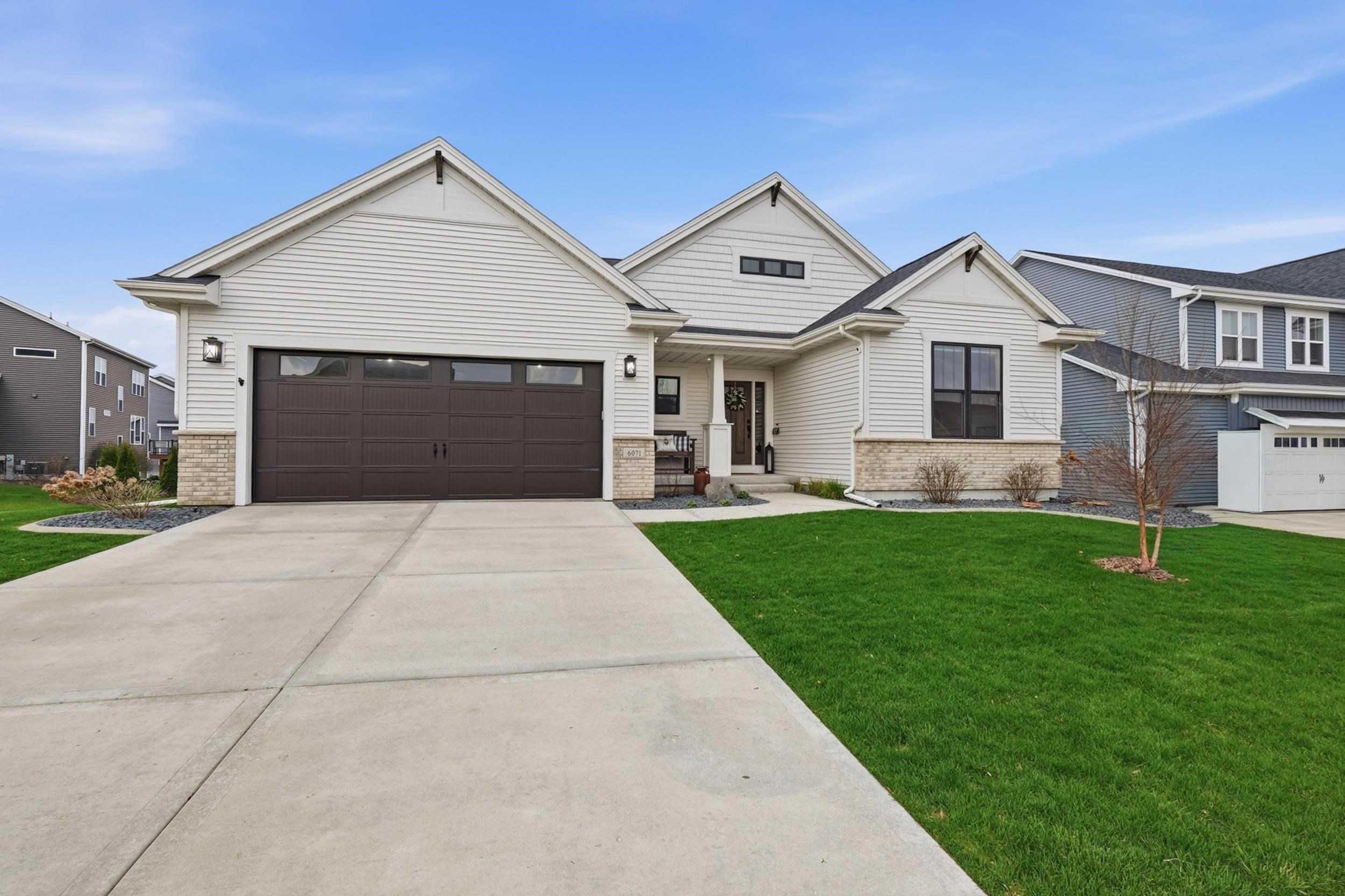 6071 Shooting Star Court