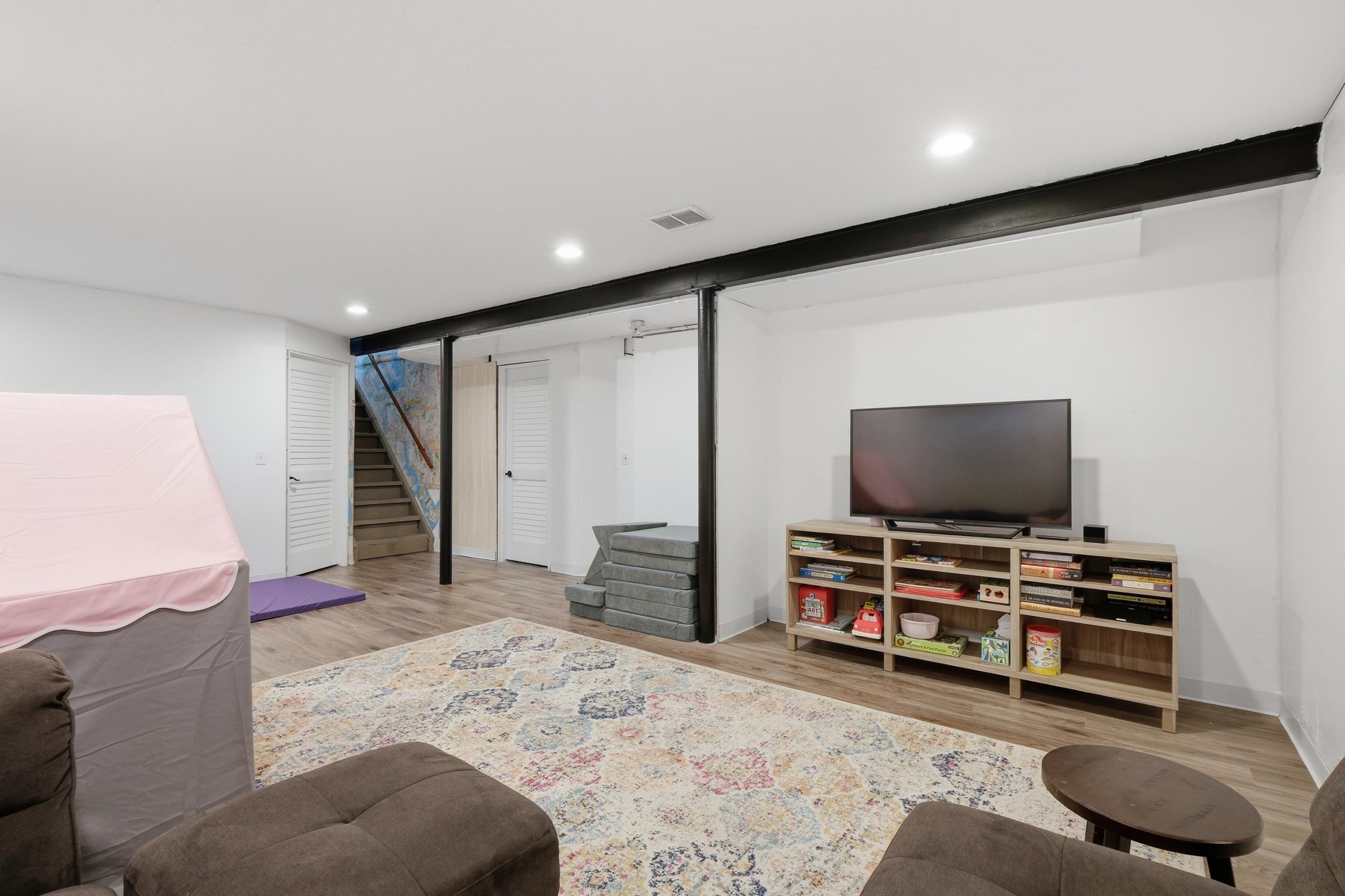 713 Dempsey Road