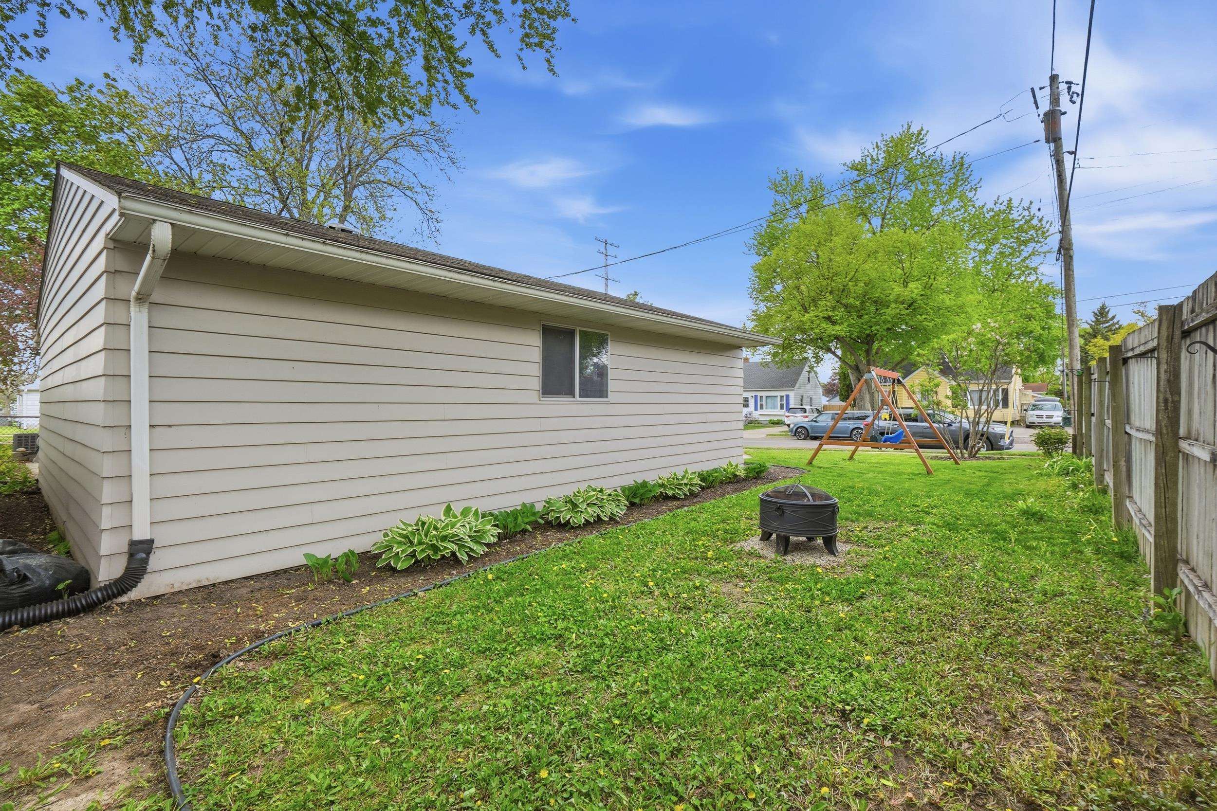 713 Dempsey Road