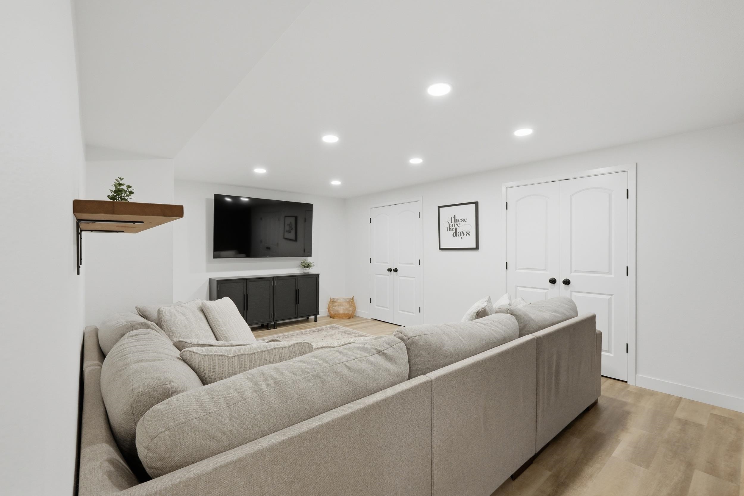 660 Westfield Avenue